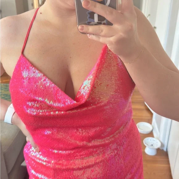 Pink Sequin 2-Piece skirt set from Dolce & Gabanna - Picture 3 of 4